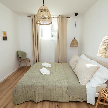 Apartmani Barbarosa Sveti Filip i Jakov Exterior foto