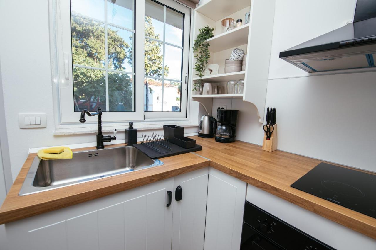 Apartmani Barbarosa Sveti Filip i Jakov Exterior foto
