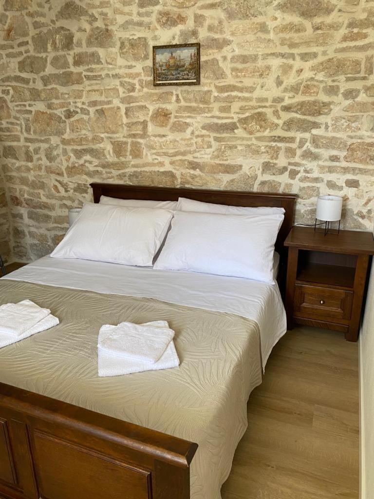 Apartmani Barbarosa Sveti Filip i Jakov Exterior foto